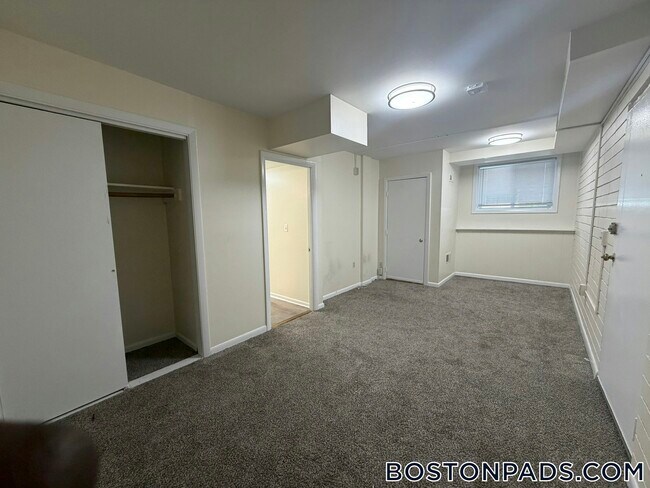 Photo - 18 Westgate Dr Unit 6T
