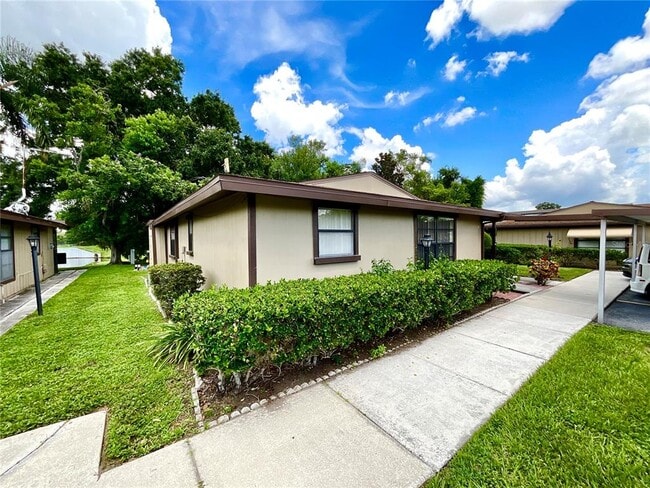 Building Photo - 1980 Tahitian Pl Rental