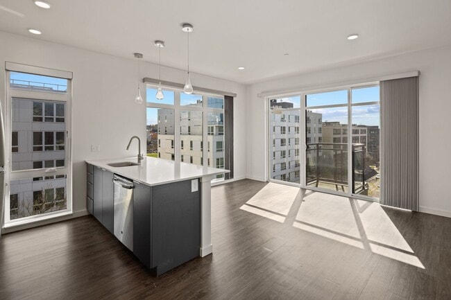 Photo - 101 Broadway, Live Here, Go Anywhere