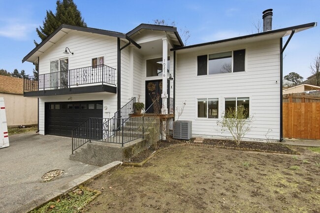 Photo - Renovated 5-Bedroom Home on Cul-de-Sac with Park Views & Stunning Outdoor Living
