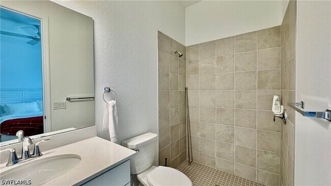 15048 Pinehurst
