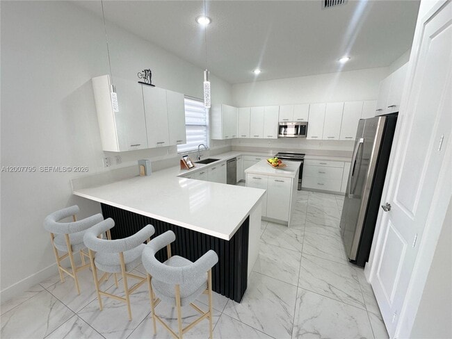 Photo - 17430 SW 46th St