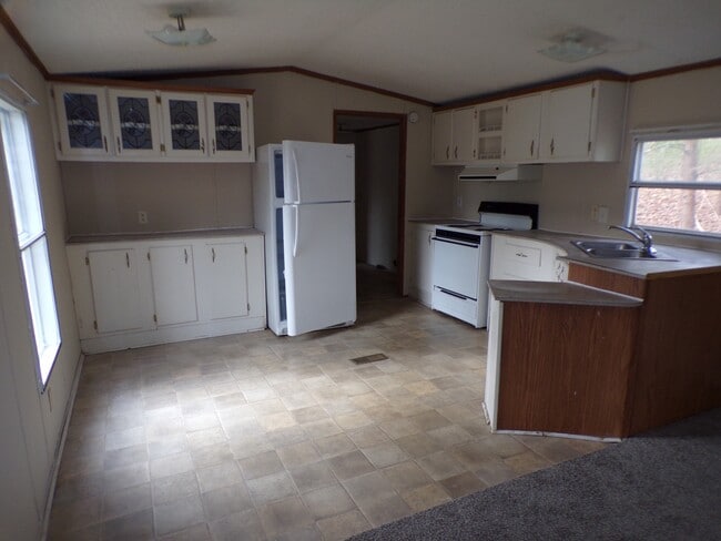 Photo - 320 Co Rd 135