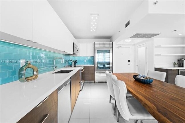 Photo - 100 Lincoln Rd Unit 100 Lincoln Rd  1523