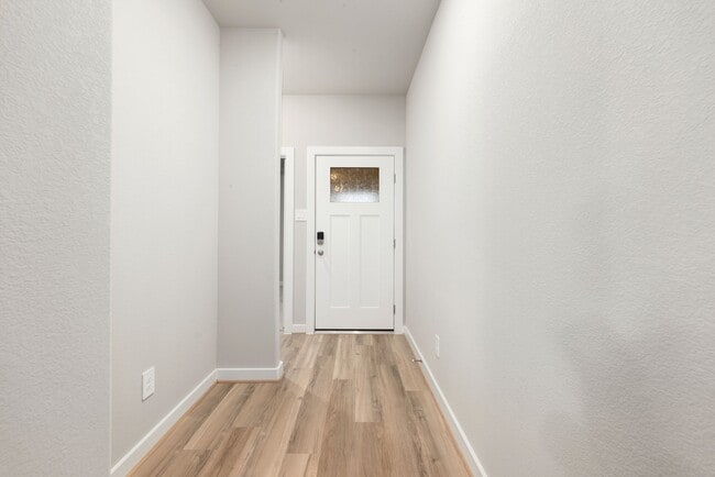 Photo - 6623 Castella Dr