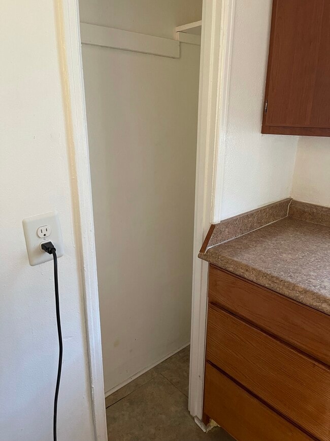 Photo - 413 Glen Ave Unidad H