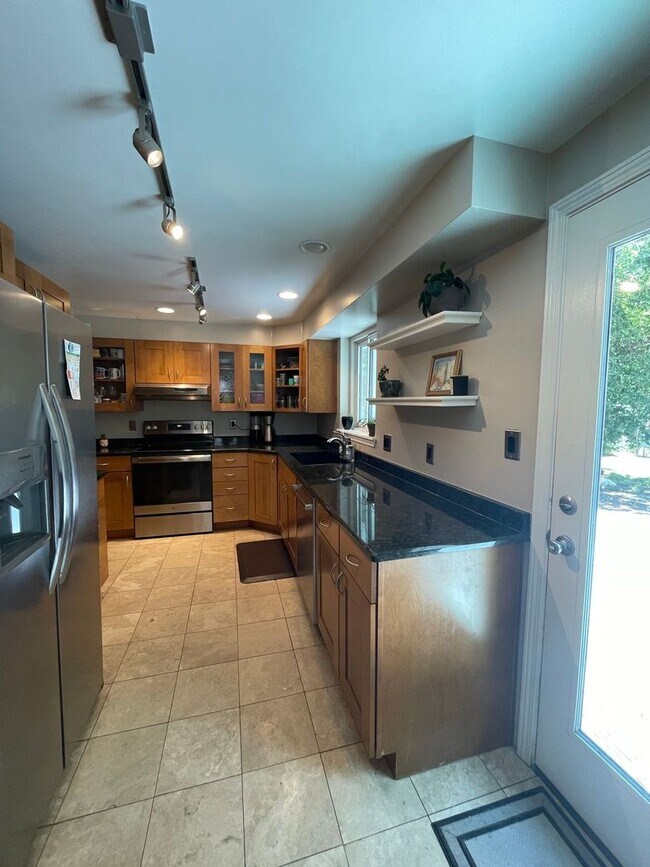 Photo - Rare Boulder Gem—Spacious 5-bedroom S. Boulder home - AVAILABLE EARLY JULY!