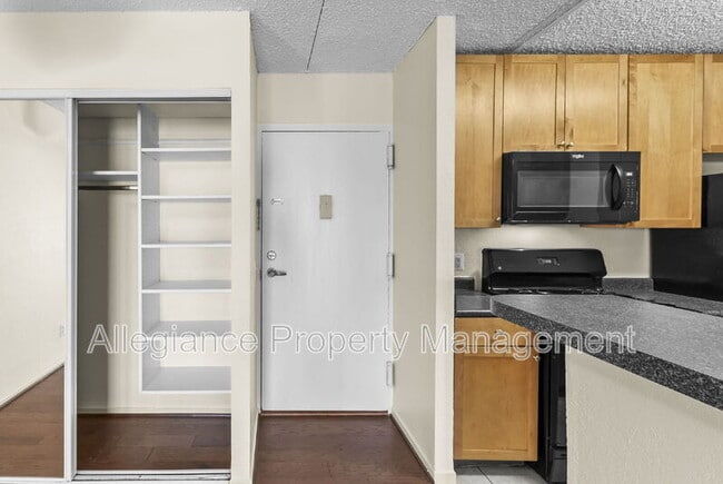 Photo - 60 S Van Dorn St