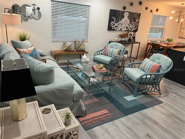 Photo - 1920 Morrill St Unit Pineapple