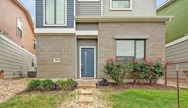 Photo - 2021 Carlson Dr