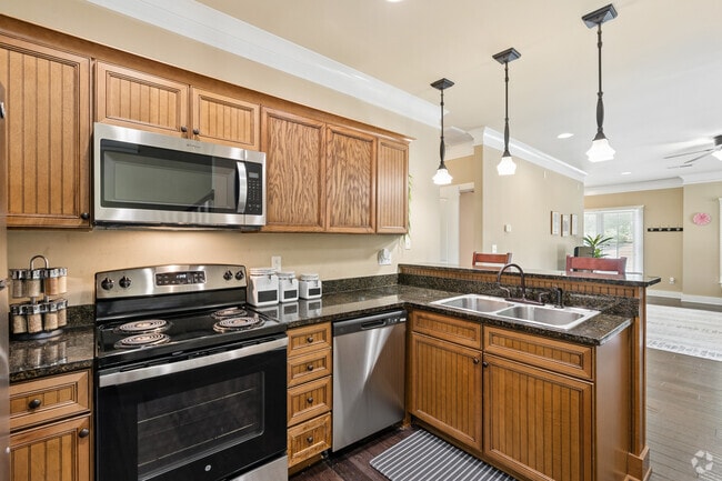 4BR, 4BA - 1,800SF - Kitchen