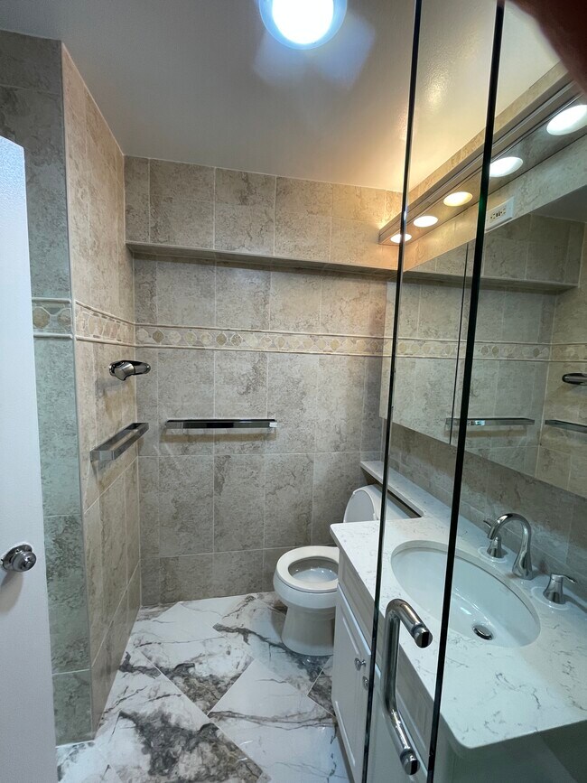 Photo - 1255 N Sandburg Ter Unit 2105