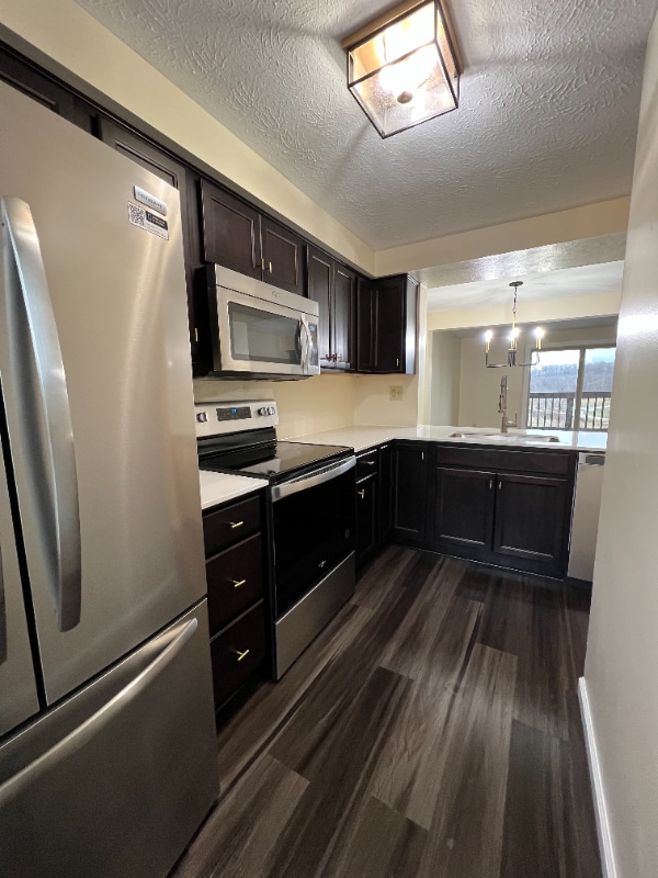 Photo - 378 Scott Ln