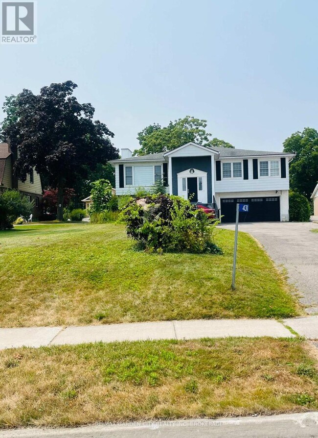 Photo - 431 Niagara Blvd
