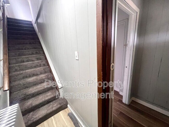 Photo - 1632 Steuben St Unidad #2