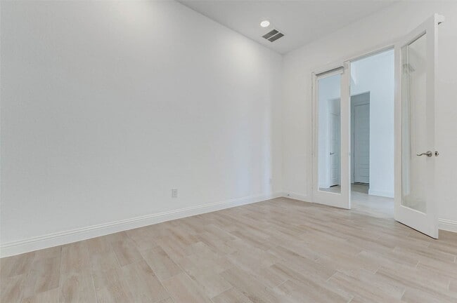 Photo - 1819 Golden Cape Dr