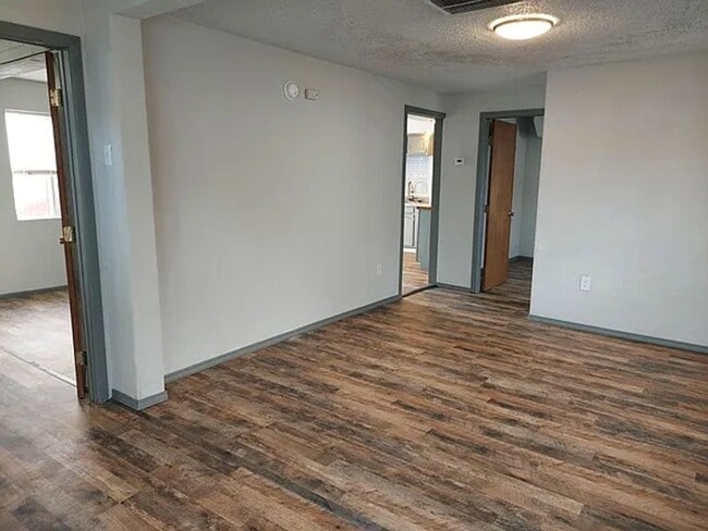 Photo - 2 bed 1 bath house with garage