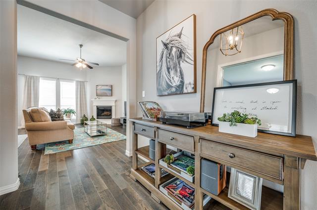 Photo - 3004 Comal Dr