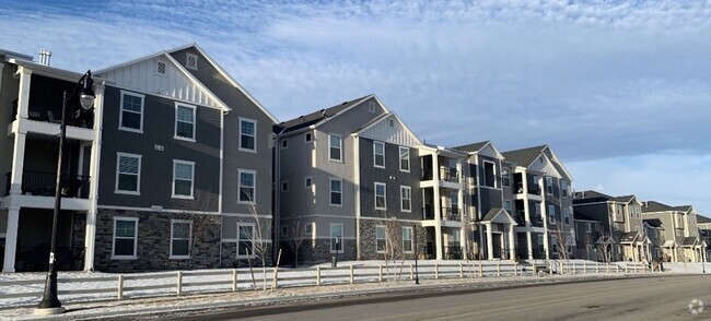 Building Photo - Beautiful 3 Bed 2 Bath Condo in Herriman