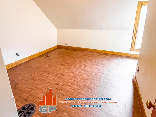 78 Elm St Unit 4
