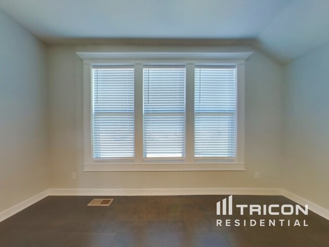 Photo - 6618 NW 104th Terrace