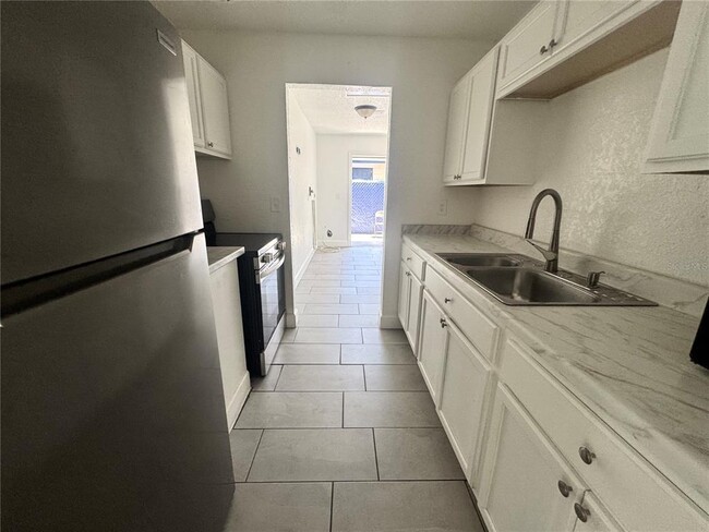 Photo - 6619 S Westshore Blvd