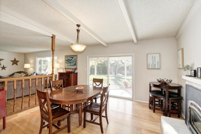 Photo - 1201 Oak Ave