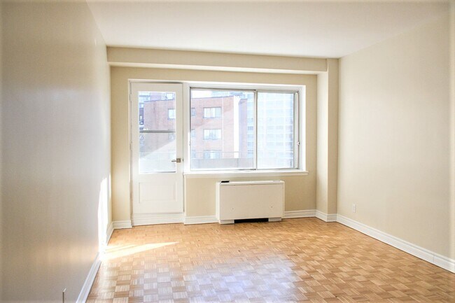 Photo - 4555 Av. Bonavista Unit 507