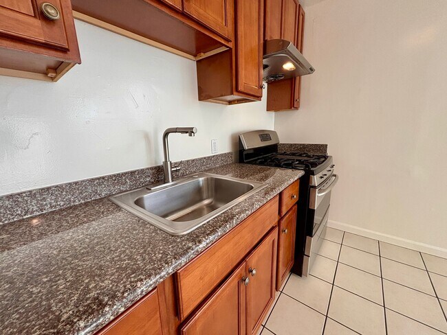 Photo - 1408 21st Ave Unit 102