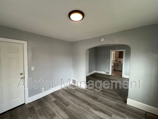 Photo - 539 E Cuyahoga Falls Ave Unit 1