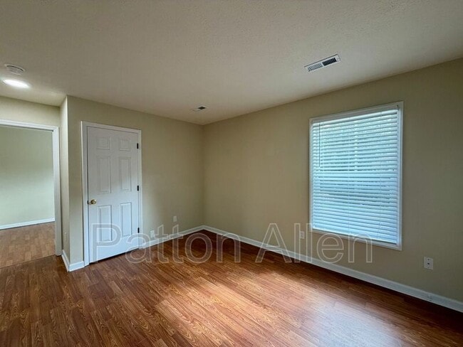 Photo - 3 Wesley Branch Rd Unit Apt D