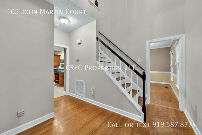 Photo - 105 John Martin Ct