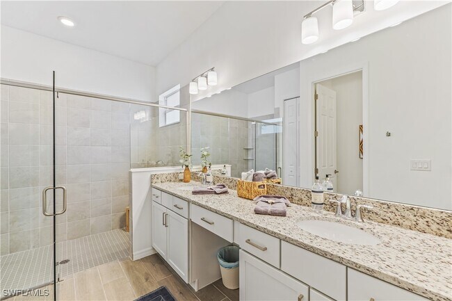 Photo - 43270 Boardwalk Loop