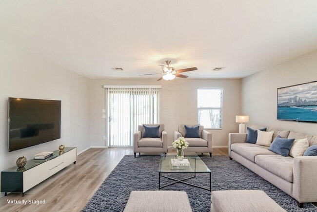 Photo - 1126 E Daniella Dr