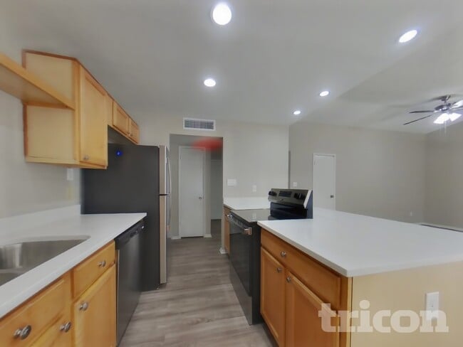 Photo - 13601 N 41st St