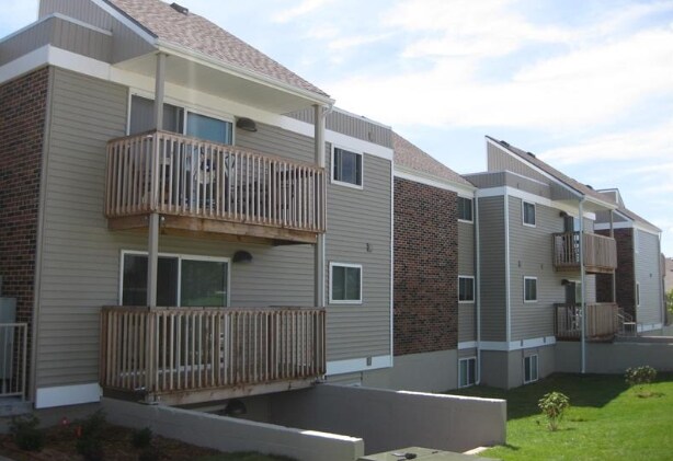Photo - Deer Creek Apartments