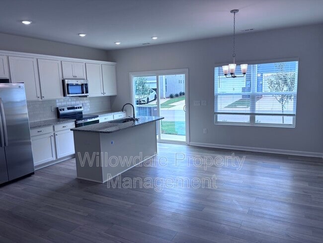 Photo - 187 Central Townes Wy