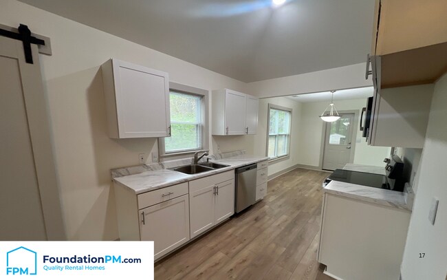 Photo - 9629 Goodman Rd