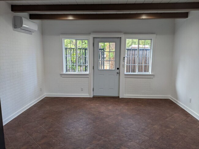 Photo - 3816 Laurel Canyon Blvd