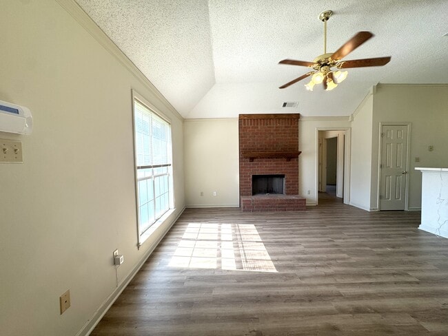 Photo - 7748 Tankerston Dr
