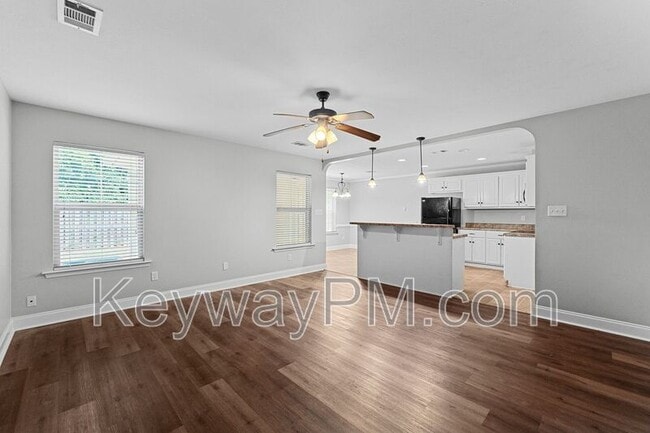 Photo - 1132 Sierra Ln