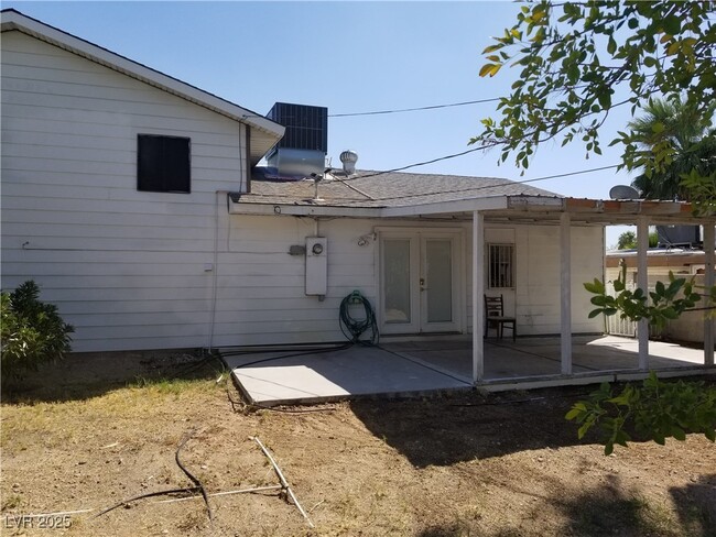 Photo - 103 S Mallard St