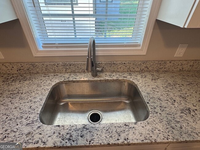 Photo - 1431 Lorenzo Dr SW