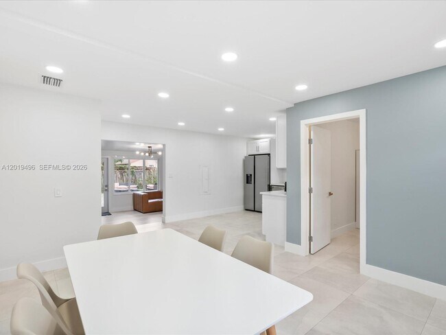 Photo - 5731 SW 54th Terrace