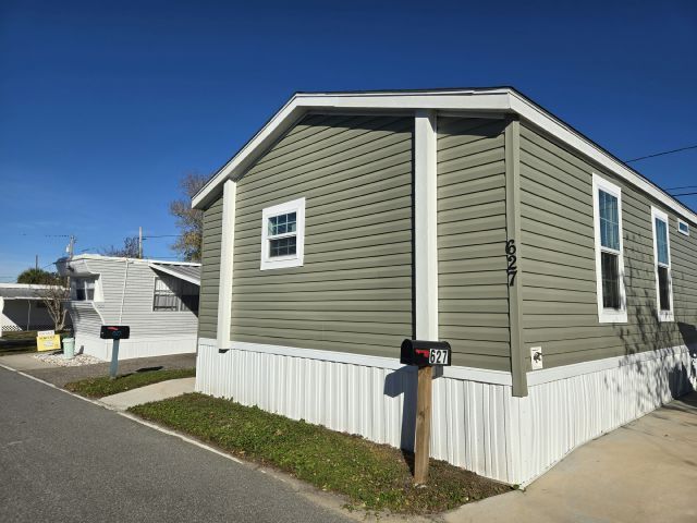 Building Photo - 4125 Park St N