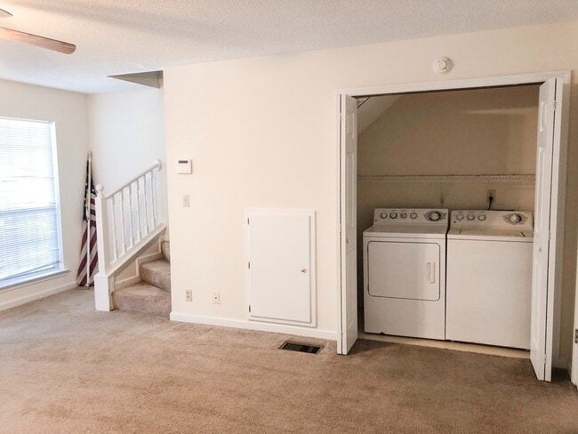 Photo - 808 Folmar St