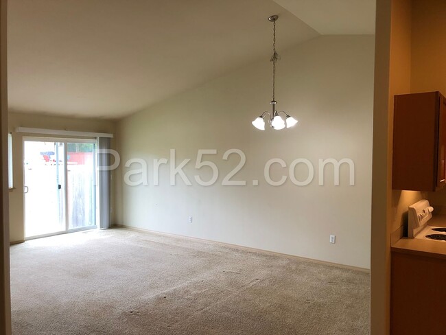 Photo - 3-Bedroom Duplex Home - Gated Community - South Hill Unit 15504