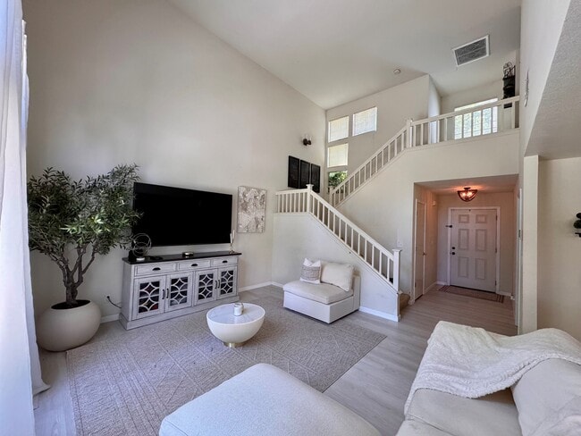 Photo - 5020 Accrington Way