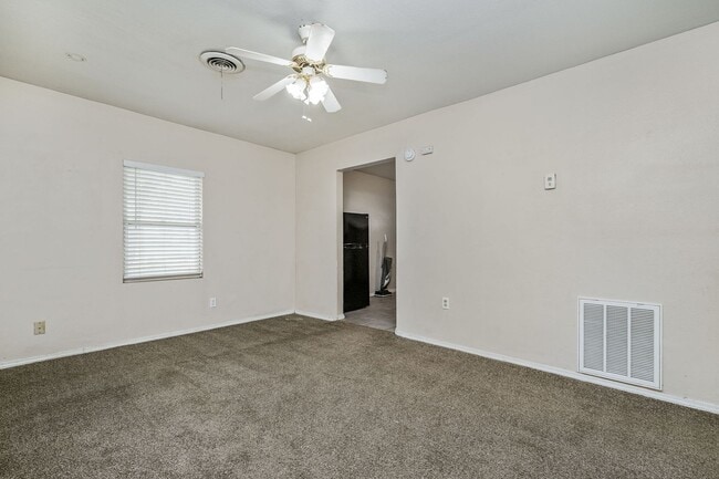 Photo - 819 N Apache St Unit 819 N Apache #B