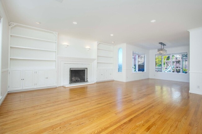 263 Knight Dr